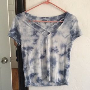V neck t